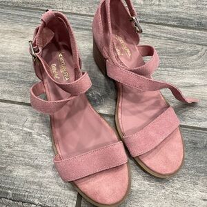 Koolaburra Women's Pink Sandals